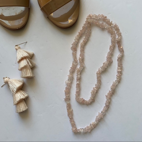 Rose Quartz Long Necklace - Picture 2 of 4